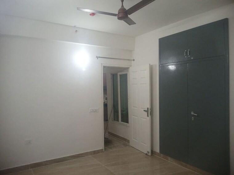 Room, migsun-twinz 3 Bedroom 1250 Sq.Ft. Apartment In Eta Ii Greater Noida Greater Noida 10765550