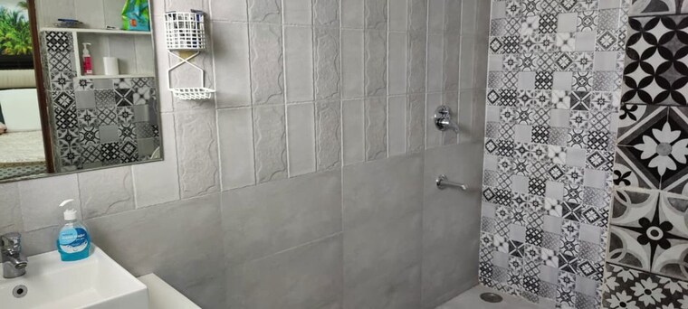 Bathroom, elegant-wonder 3 Bedroom 1746 Sq.Ft. Apartment In Vaishali Nagar Jaipur 10765551