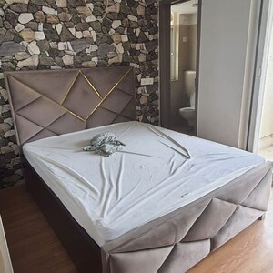 Bedroom in 3 BHK Apartment at Emaar Palm Select, Sector 77 – for Rent