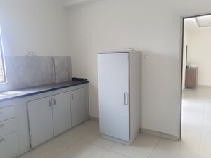 Room in 3 BHK Apartment at Kingston Palace Begumpet, Begumpet – for Rent