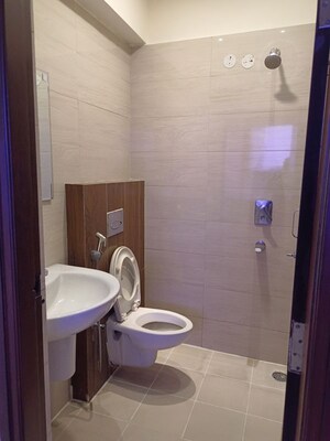 Bathroom in 3 BHK Apartment at Legend Apartment Somajiguda, Somajiguda – for Rent