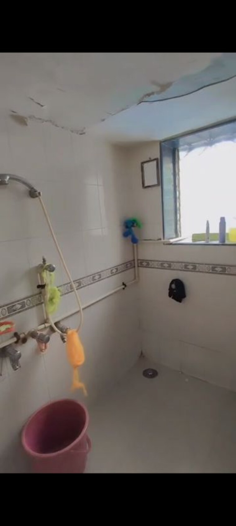Bathroom, ghatkopar west 1 Bedroom 500 Sq.Ft. Apartment In Ghatkopar West Mumbai 10765629