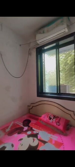 Bedroom in 1 BHK Apartment at Ghatkopar West – for Rent