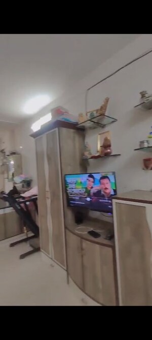  1 BHK Apartment at Ghatkopar West – for Rent