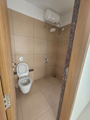 Bathroom in 3 BHK Apartment at Majestique Signature Towers, Balewadi – for Rent