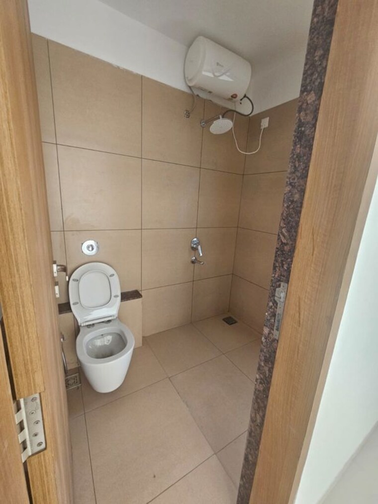Bathroom, majestique-signature-towers 3 Bedroom 1298 Sq.Ft. Apartment In Balewadi Pune 10765630