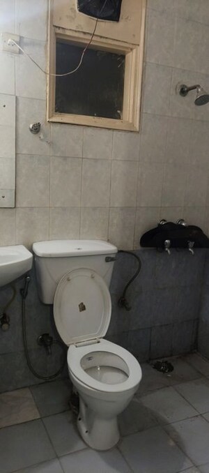 Bathroom in 3 BHK Builder Floor at Sector 57 – for Sale