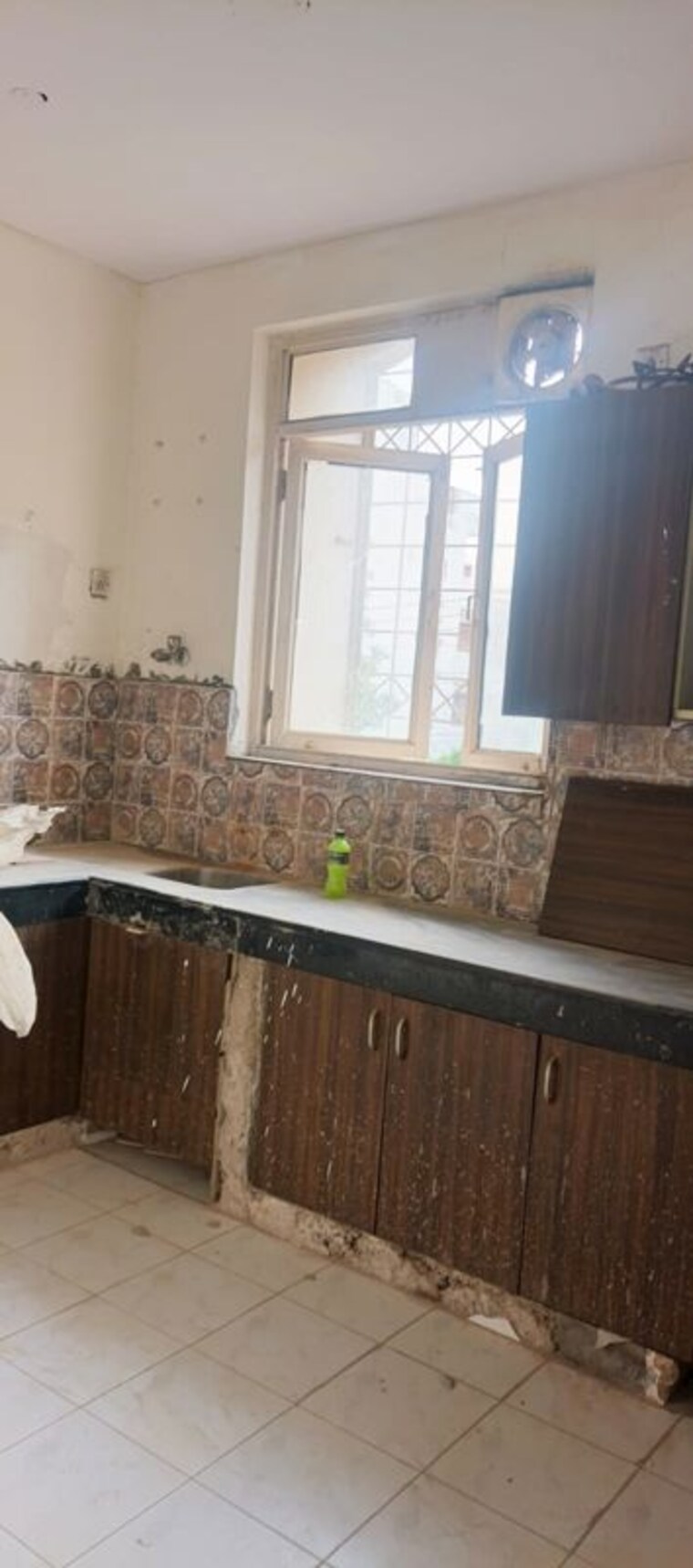 Kitchen, sector 57 3 Bedroom 1250 Sq.Ft. Builder Floor In Sector 57 Gurgaon 10765658