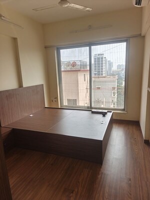 Room in 1 BHK Apartment at Mangal Smriti, Chembur – for Sale