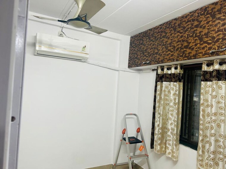 undefined, lake-primrose 1 Bedroom 550 Sq.Ft. Apartment In Powai Mumbai 10765692
