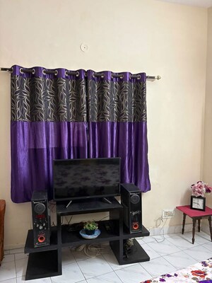 Team Area in 2 BHK Builder Floor at East Of Kailash – for Rent