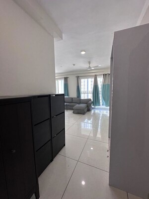 Bathroom in 3.5 BHK Apartment at Prestige Lakeside Habitat, Varthur – for Rent