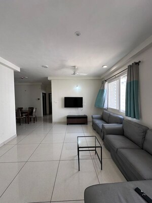 Building Lobby in 3.5 BHK Apartment at Prestige Lakeside Habitat, Varthur – for Rent