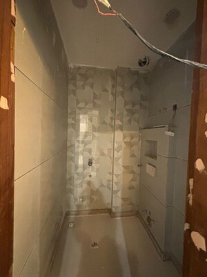 Bathroom in 3 BHK Builder Floor at Rohini Sector 11 – for Sale