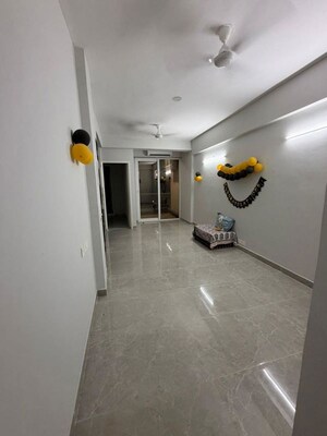 Room in 3 BHK Builder Floor at Signature Global City 92, Sector 92 – for Rent
