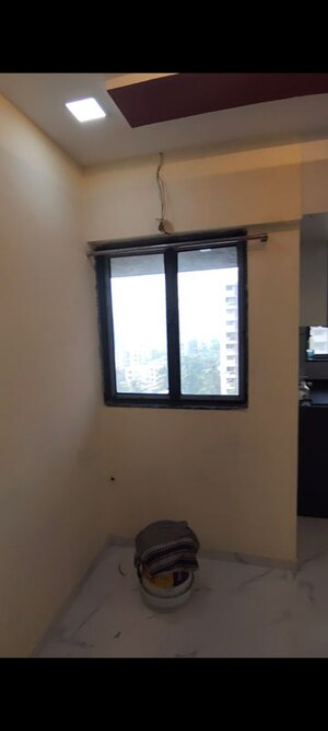 Room in 1 BHK Apartment at Promesa Midtown, Ghatkopar East – for Rent