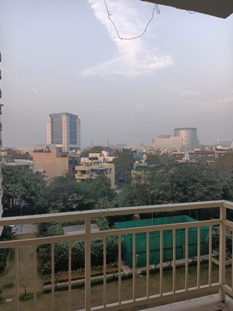 Exterior View, emaar-mgf-the-palm-drive-villas 4 Bedroom 3900 Sq.Ft. Apartment In Sector 66 Gurgaon 10765813