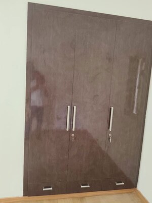 Furnished Amenities in 3 BHK Apartment at Emaar Gurgaon Greens, Sector 102 – for Sale