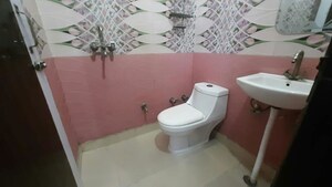 Bathroom in 3 BHK Apartment at Kaushambi – for Rent