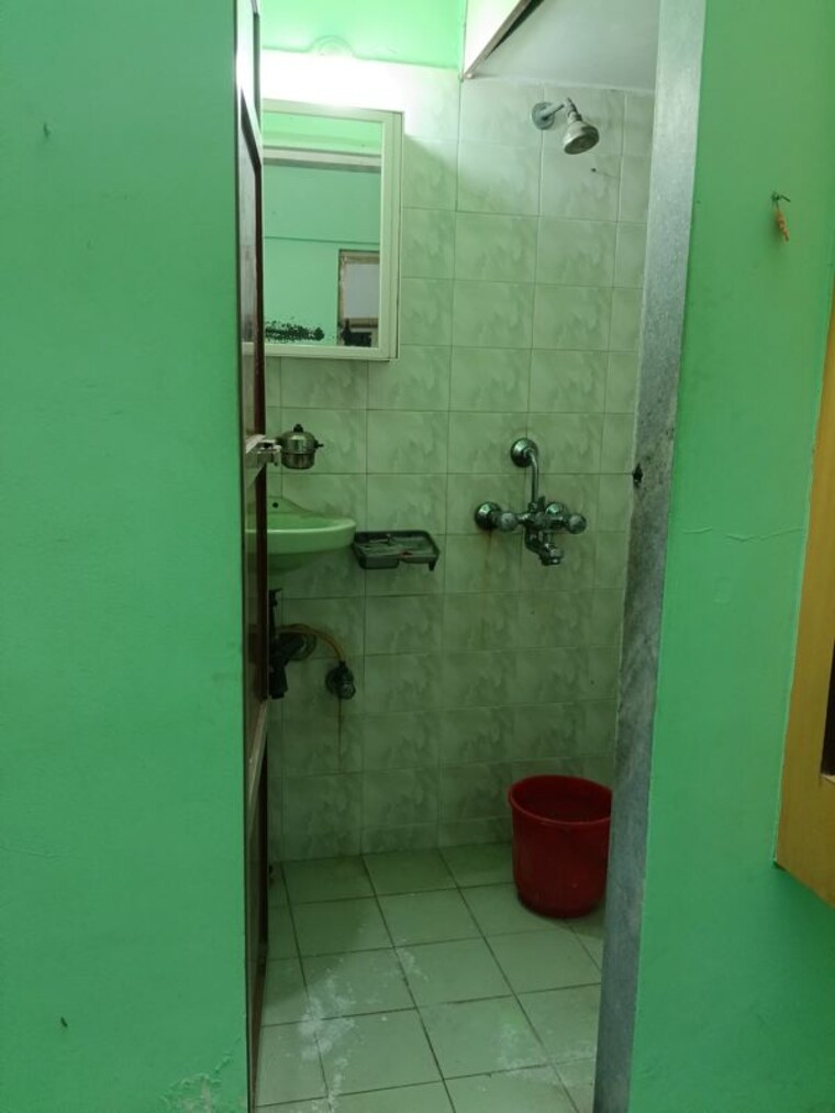 Bathroom, aalay-apartment 2 Bedroom 650 Sq.Ft. Builder Floor In Goregaon East Mumbai 10765824
