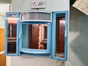 Furnished Amenities in 2 BHK Builder Floor at Aalay Apartment, Goregaon East – for Rent