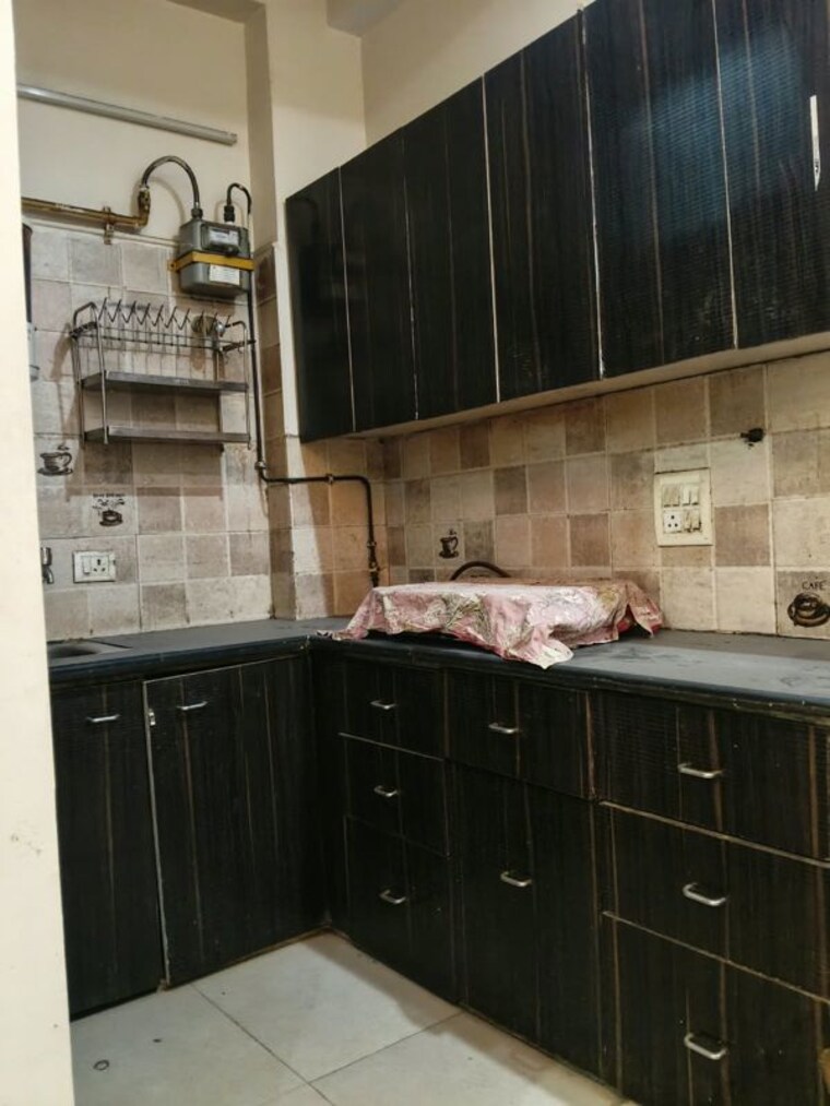 Kitchen, vaishali sector 5 2 Bedroom 800 Sq.Ft. Builder Floor In Vaishali Sector 5 Ghaziabad 10765879