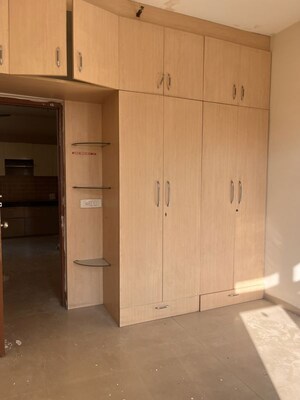 Room in 3 BHK Apartment at Mahagun My Woods, Sector 16c Greater Noida – for Rent