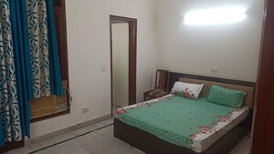 Bedroom in 4 BHK Builder Floor at Sector 31 – for Rent
