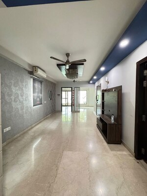 Building Lobby in 3 BHK Builder Floor at Sector 45 – for Rent