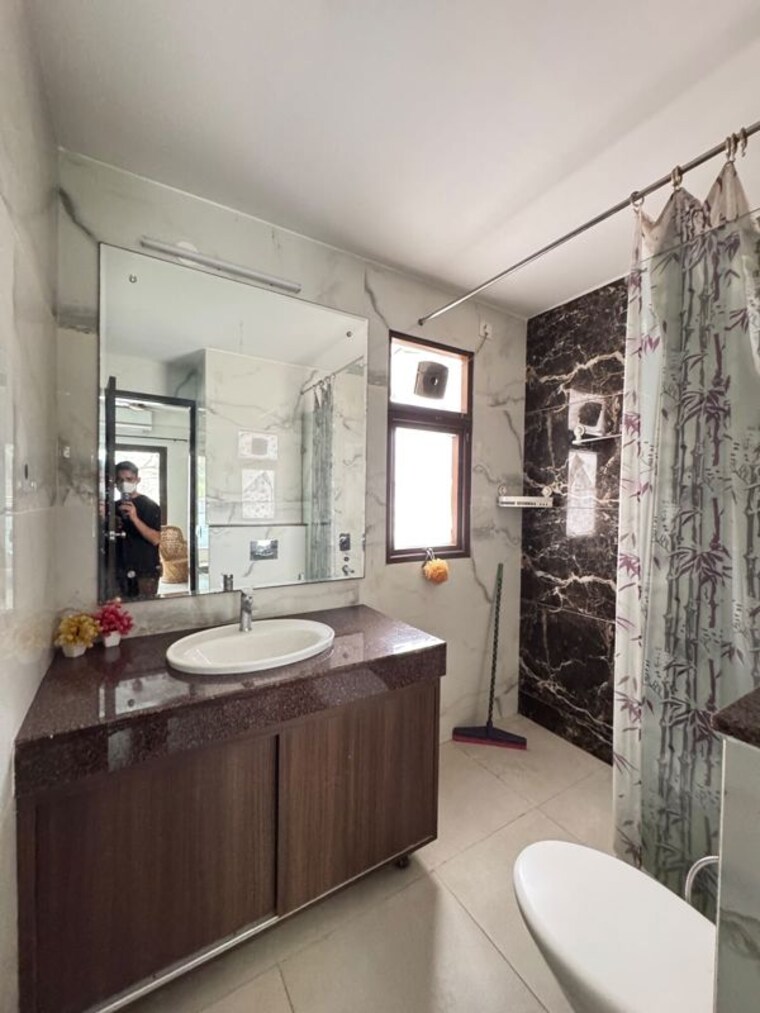Kitchen, sector 45 3 Bedroom 250 Sq.Yd. Builder Floor In Sector 45 Gurgaon 10765917