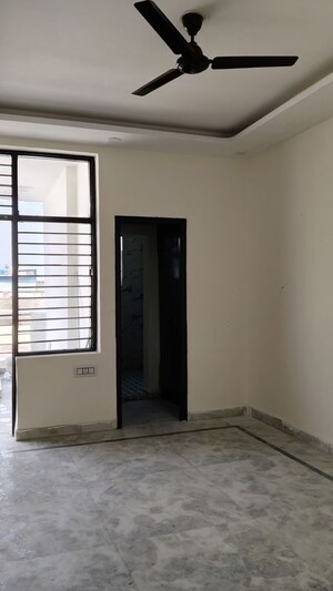 Room in 3 BHK Builder Floor at Spring Field, Sector 31 – for Sale