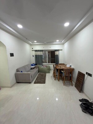 2 BHK Apartment For Rent in Krishna Apartments Andheri West, Andheri West