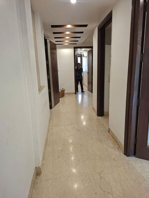 Building Lobby in 3 BHK Builder Floor at Safdarjung Enclave – for Rent