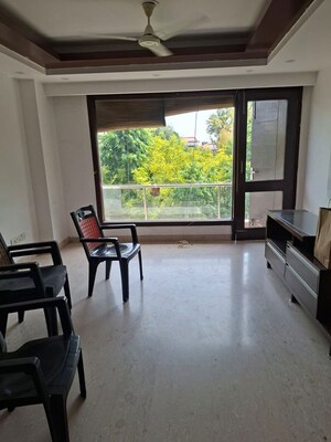 Gym in 3 BHK Builder Floor at Safdarjung Enclave – for Rent