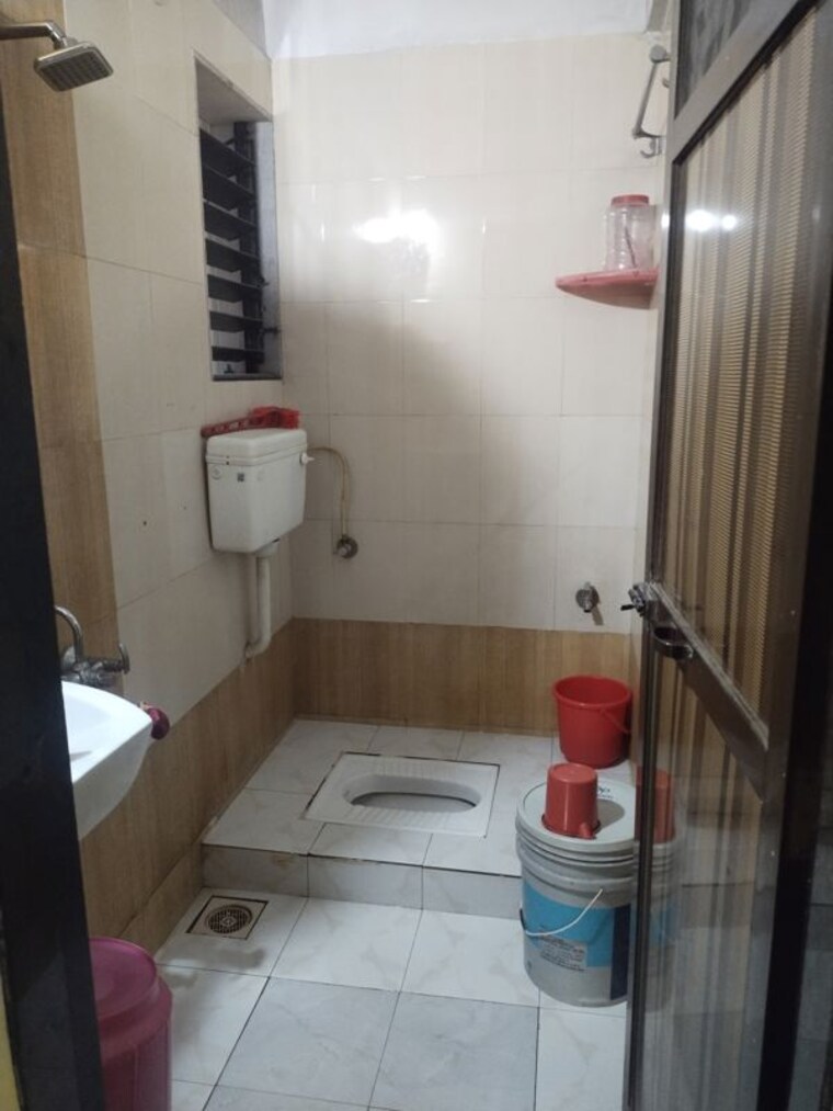 Bathroom, om-sai-supreme-arcade 2 Bedroom 1100 Sq.Ft. Apartment In Vadghar Navi Mumbai 10765926