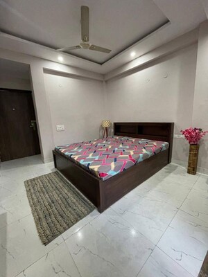 Bedroom in 1 RK Builder Floor at Krishna Homes Gurgaon, Sector 14 – for Rent