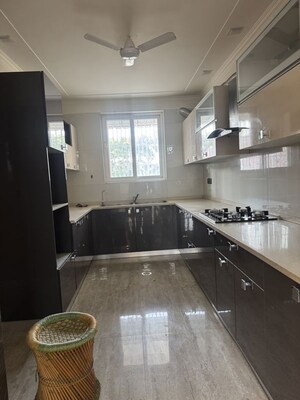 Furnished Amenities in 3 BHK Builder Floor at Godrej Retreat, Sector 83 – for Rent