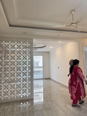 Bedroom in 3 BHK Builder Floor at Godrej Retreat, Sector 83 – for Rent
