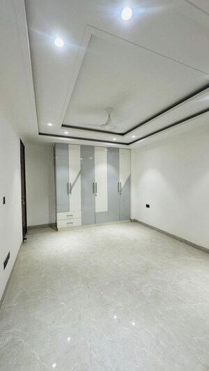 2 BHK Builder Floor For Rent in Neb Sarai