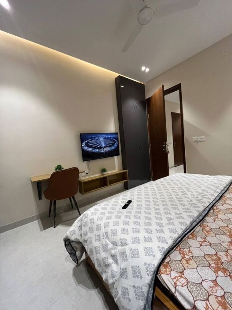 Bedroom, ganga-complex-gurgaon 1 Bedroom 600 Sq.Ft. Builder Floor In Sector 12 Gurgaon 10765967