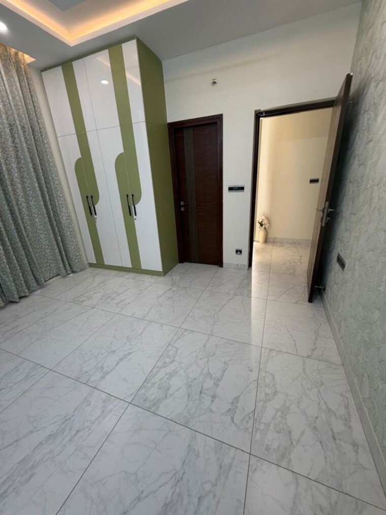 Bathroom, sumadhura-the-olympus 3 Bedroom 2010 Sq.Ft. Apartment In Financial District Hyderabad 10765993