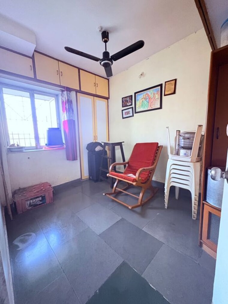 Living Room, siddhivinayak-tower-runwal-nagar 2.5 Bedroom 1300 Sq.Ft. Apartment In Kolbad Thane 10765992
