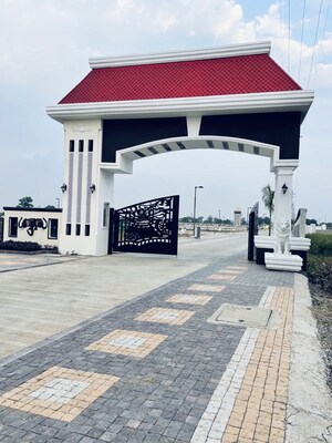  Plot – Exterior View View at Puwarda Junarda - for Sale
