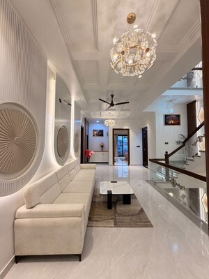 Bathroom in 6 BHK Villa at Vaishali Nagar – for Sale