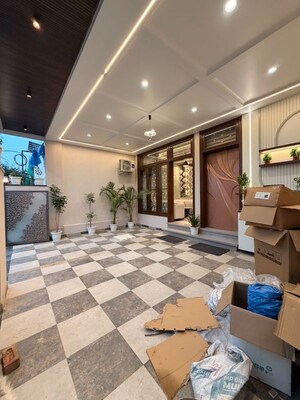 Team Area in 6 BHK Villa at Vaishali Nagar – for Sale