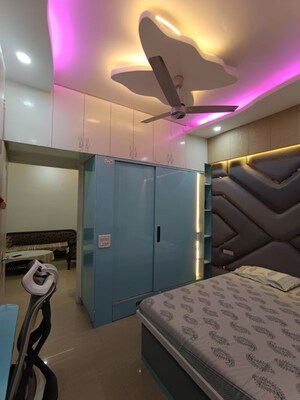 Room in 2 BHK Apartment at Shree Vardhman Mantra, Sector 67 – for Rent