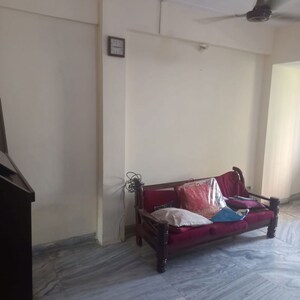 Living Room in 2 BHK Apartment at Chembur – for Rent