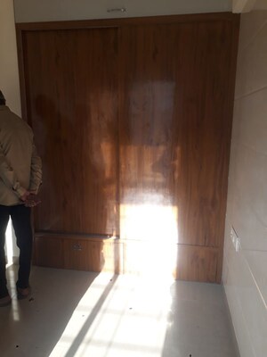 Master Bedroom in 2 BHK Apartment at Kailash Height, Virar West – for Rent
