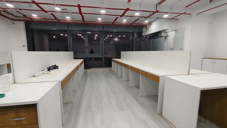 Team Area, bla-business-park Commercial Office Space 1500 Sq.Ft. In Goregaon East Mumbai 10766135