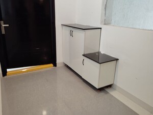 Room in 2 BHK Apartment at Aparna Zenon, Puppalaguda – for Rent